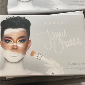 🎨Authentic James Charles x Morphe